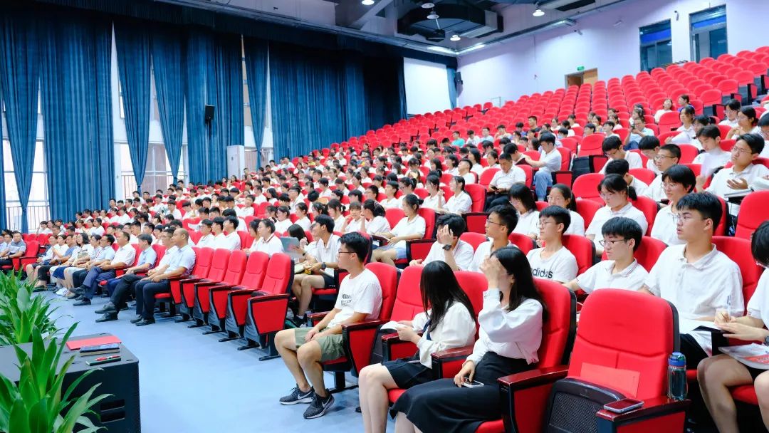 奮楫揚帆 破浪篤行 | 2023屆高三一輪復(fù)習(xí)備考動員大會