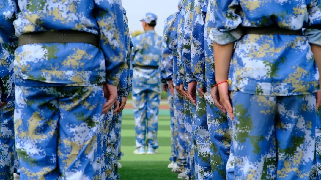 軍訓(xùn)回望 | 戎裝，榮光！軍訓(xùn)會操，請檢閱！
