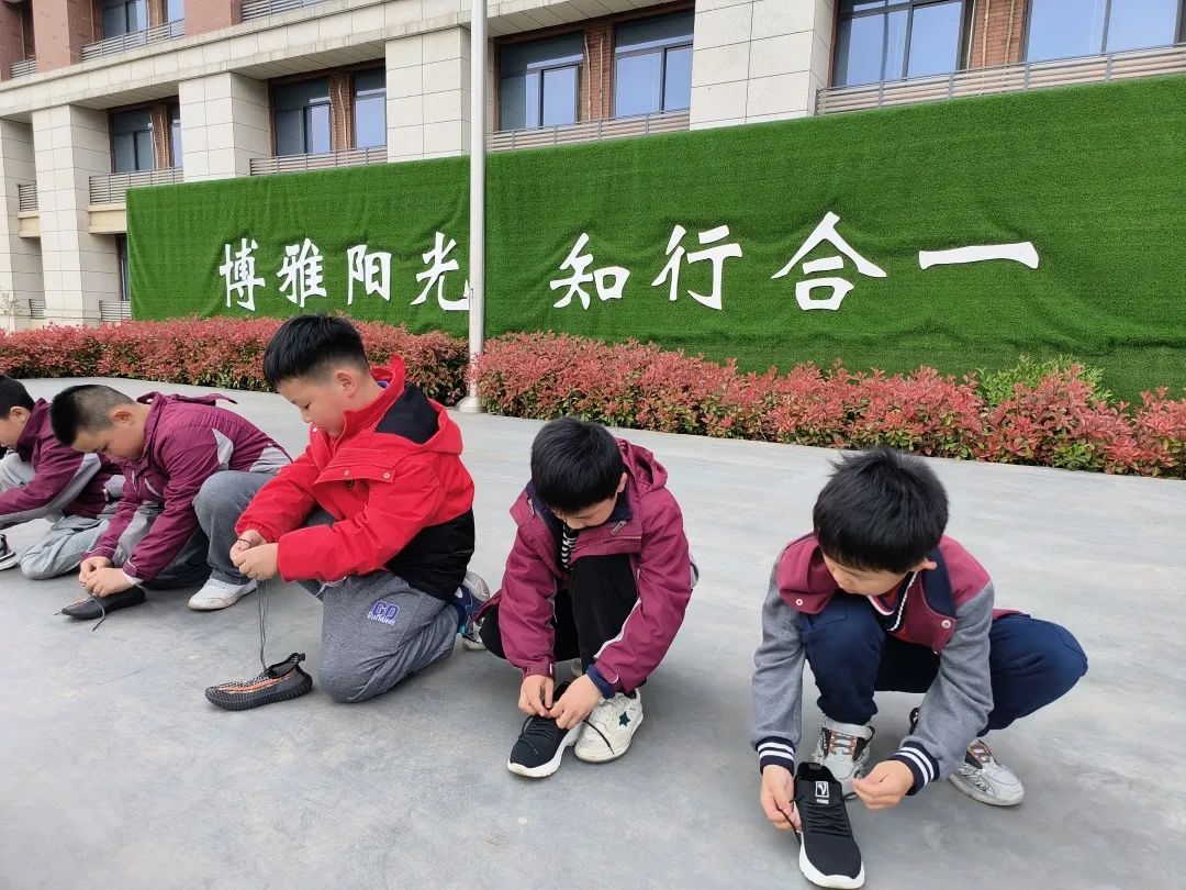 勞動素養(yǎng)穩(wěn)進階，以勞潤德巧育人