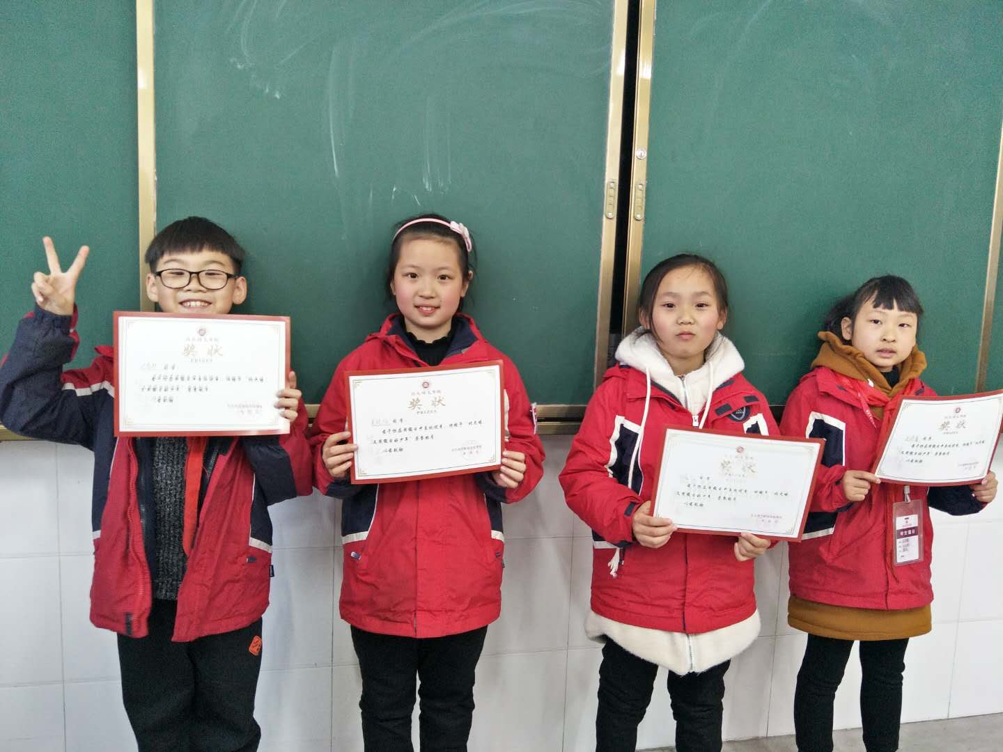 假日少年初成長，培文學(xué)子當(dāng)自強(qiáng)